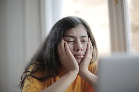 How To Be Productive When You Are Bored At Home